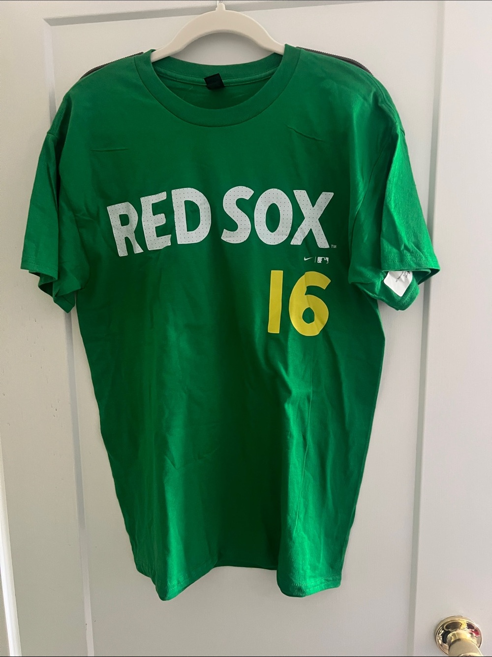 Green RED SOX Graphic Short Sleeve Tee with Yellow '16'